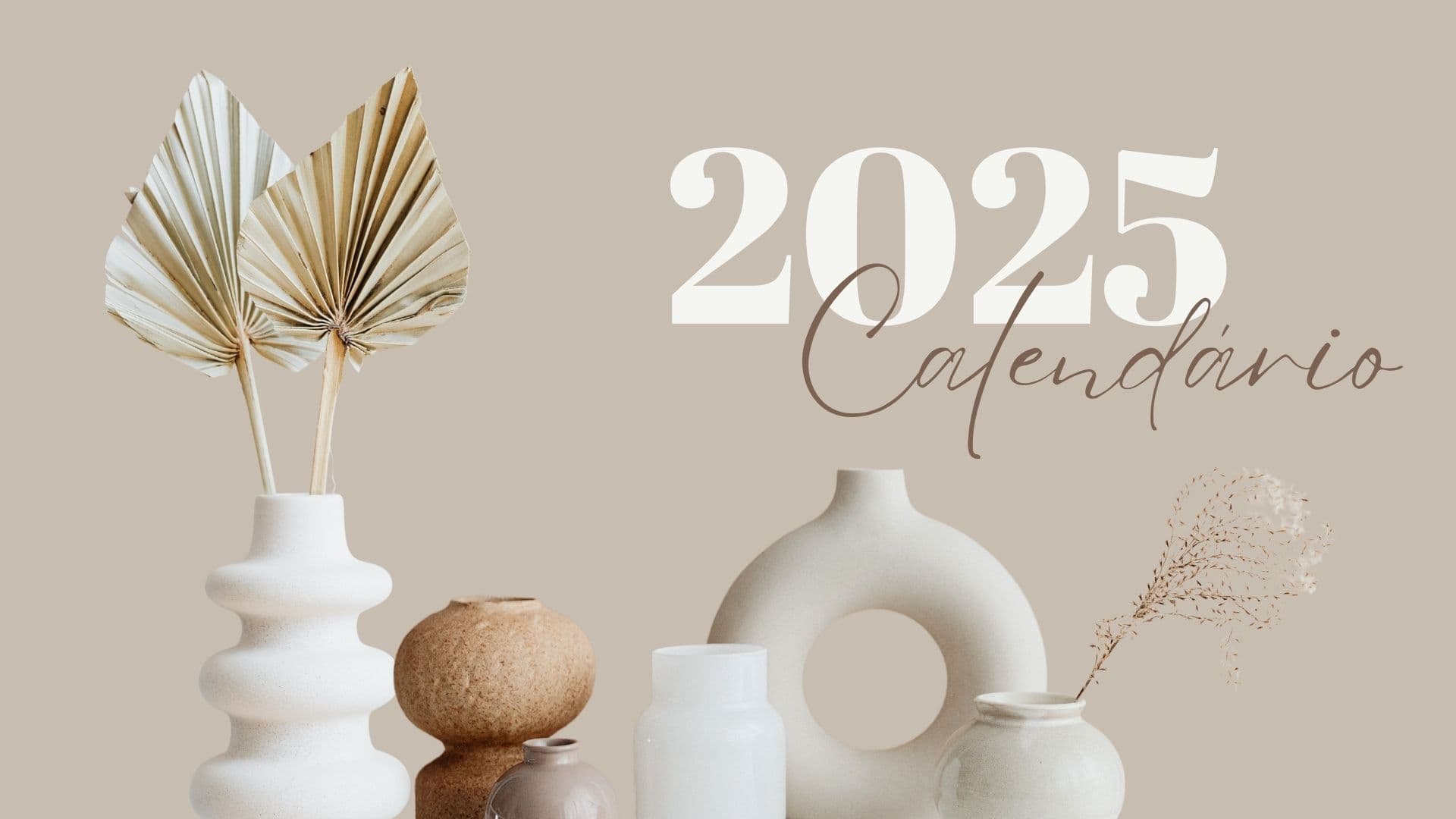 Calendário Mensal com Foto Estética - Bege Cremoso 2025